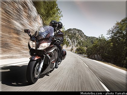 yamaha_2013_fjr_1300_a_002.jpg