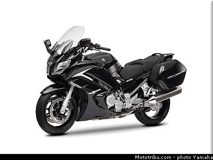 yamaha_2013_fjr_1300_a_012.jpg