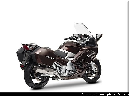yamaha_2013_fjr_1300_a_014.jpg