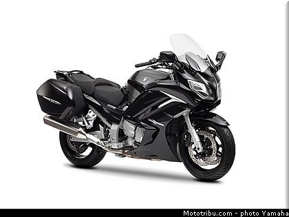 yamaha_2013_fjr_1300_a_033.jpg