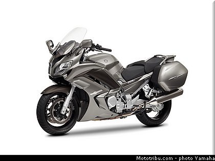yamaha_2013_fjr_1300_a_037.jpg