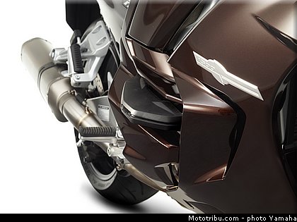 yamaha_2013_fjr_1300_a_056.jpg
