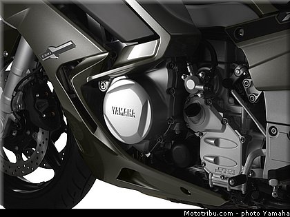 yamaha_2013_fjr_1300_a_059.jpg