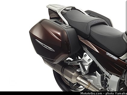 yamaha_2013_fjr_1300_a_062.jpg