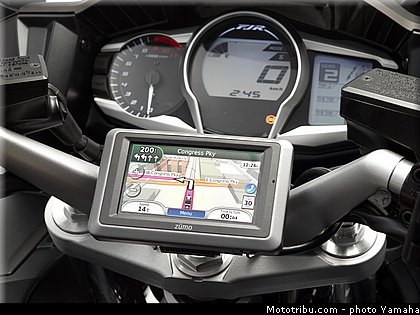 yamaha_2013_fjr_1300_a_072.jpg