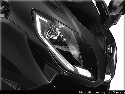 yamaha_2013_fjr_1300_a_077.jpg
