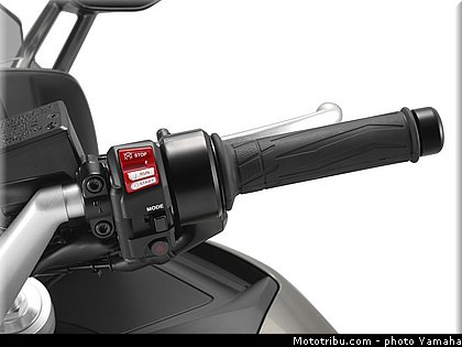 yamaha_2013_fjr_1300_a_078.jpg