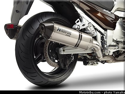yamaha_2013_fjr_1300_a_080.jpg