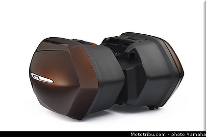 yamaha_2013_fjr_1300_a_082.jpg
