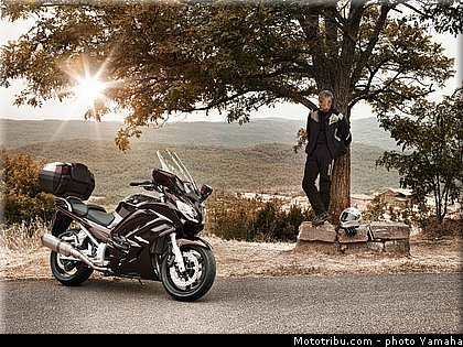 yamaha_2013_fjr_1300_as_001.jpg