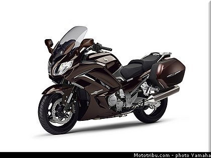 yamaha_2013_fjr_1300_as_009.jpg