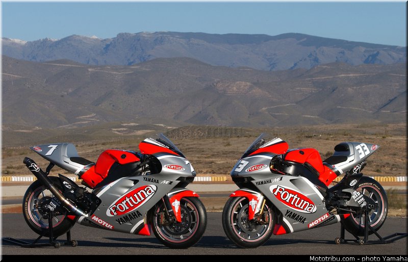 yamaha_yzr_m1_2003_005_motogp