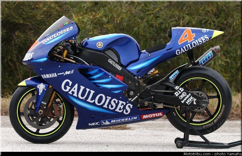 yamaha_yzr_m1_2003_013_motogp