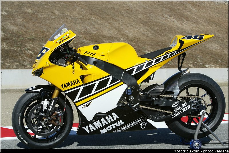 yamaha_yzr_m1_2005_02_motogp