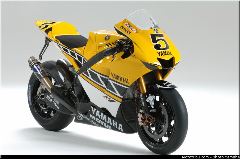 yamaha_yzr_m1_2005_24_motogp
