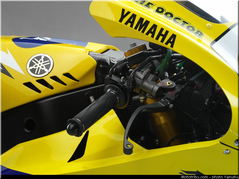 yamaha_yzr_m1_2006_08_motogp