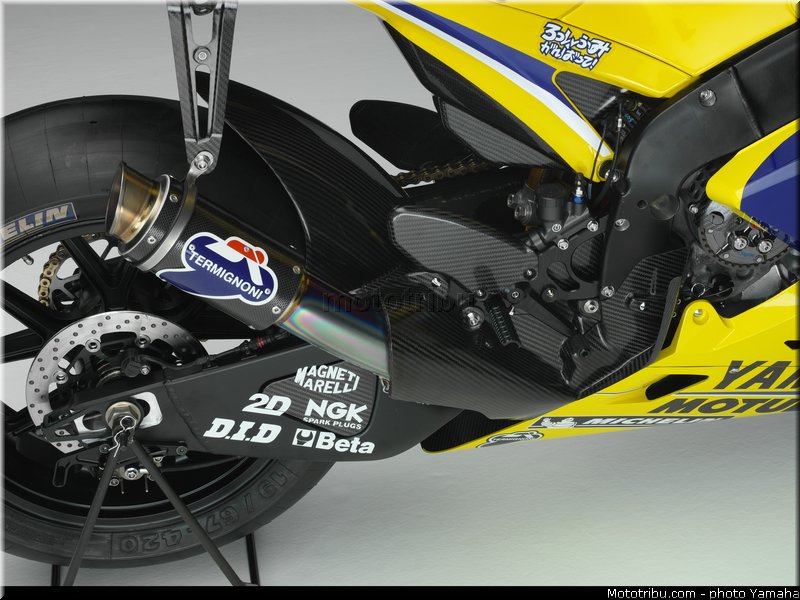 yamaha_yzr_m1_2006_12_motogp