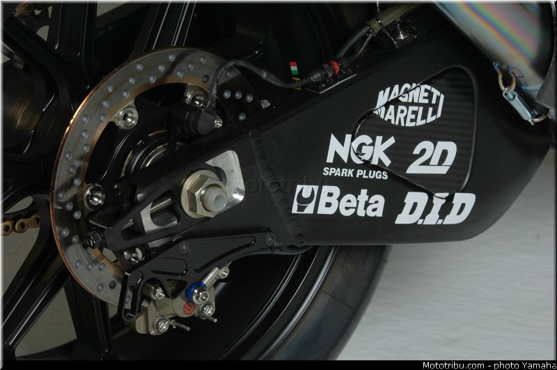 yamaha_yzr_m1_2006_29_motogp
