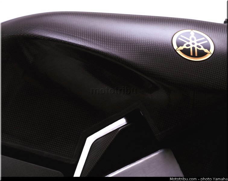 yamaha_yzr_m1_2006_41_motogp
