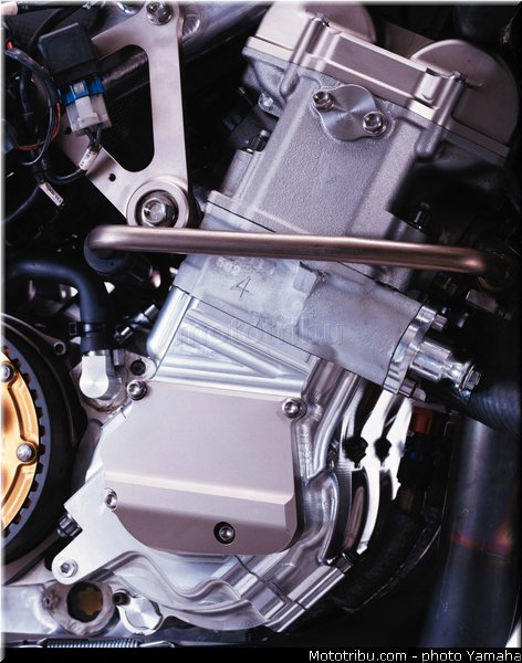 yamaha_yzr_m1_2006_45_motogp