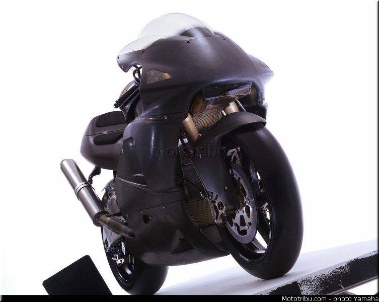 yamaha_yzr_m1_2006_60_motogp