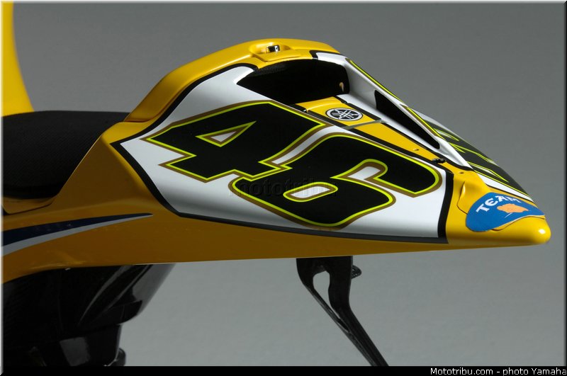 yamaha_yzr_m1_2006_63_motogp