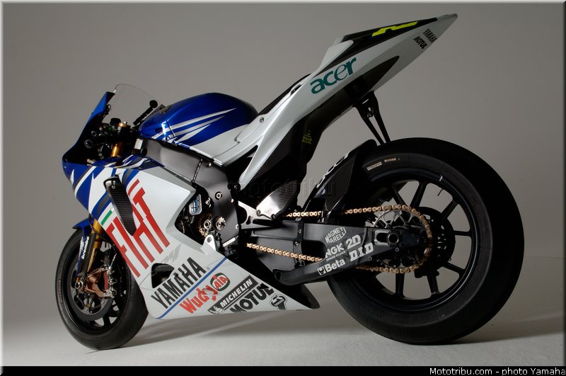 yamaha_yzr_m1_2007_12_motogp