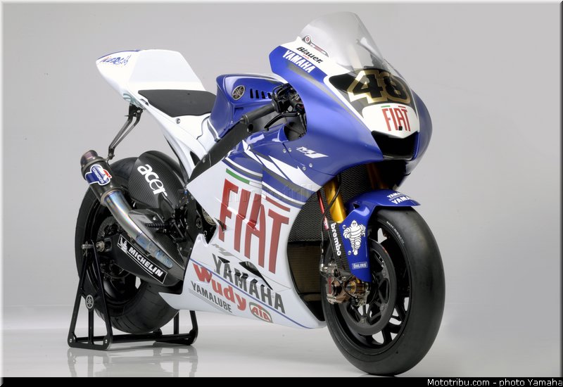 yamaha_yzr_m1_2008_17_motogp