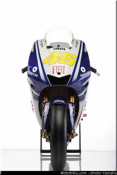 yamaha_yzr_m1_2009_16_motogp