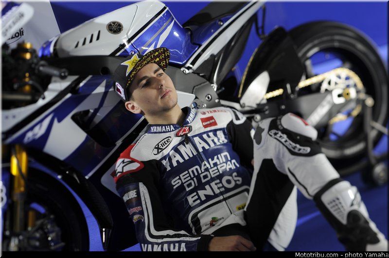 yamaha_yzr_m1_2012_08_motogp