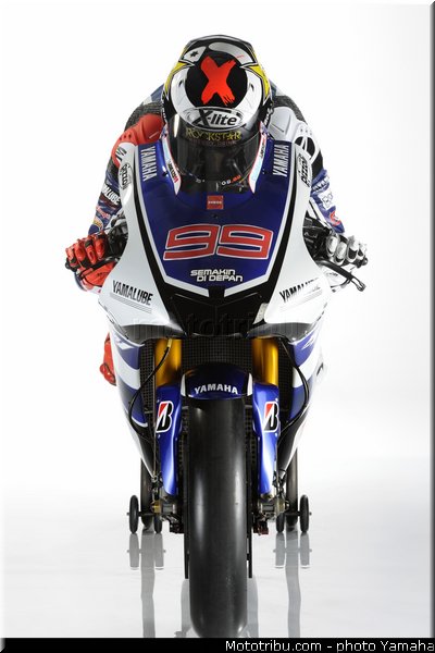 yamaha_yzr_m1_2012_11_motogp