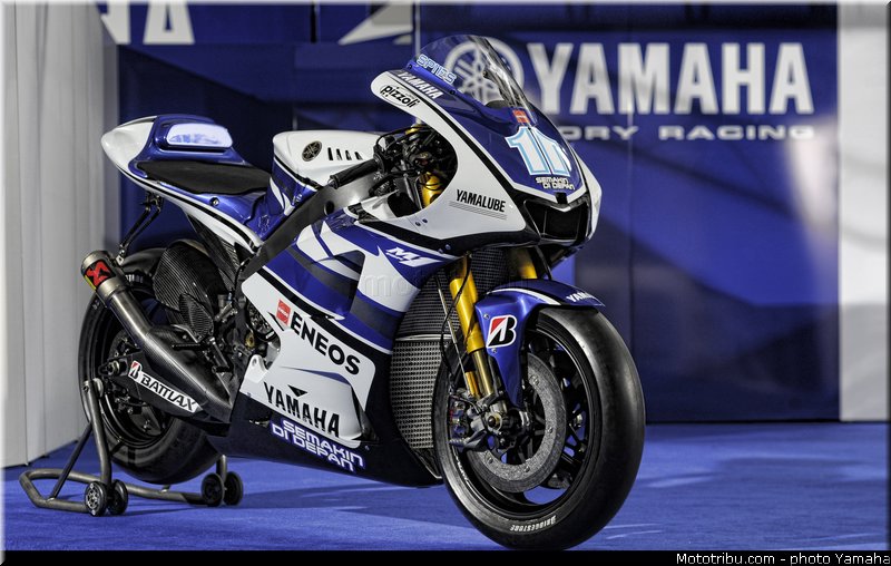 yamaha_yzr_m1_2012_15_motogp