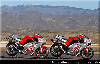 yamaha_yzr_m1_2003_004_motogp.jpg