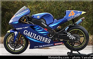 yamaha_yzr_m1_2003_013_motogp.jpg