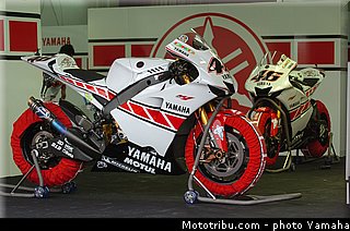 yamaha_yzr_m1_2005_03_motogp.jpg