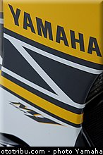 yamaha_yzr_m1_2005_13_motogp.jpg