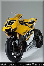 yamaha_yzr_m1_2005_29_motogp.jpg