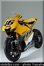 yamaha_yzr_m1_2005_30_motogp.jpg