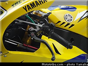 yamaha_yzr_m1_2006_09_motogp.jpg