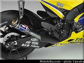yamaha_yzr_m1_2006_12_motogp.jpg