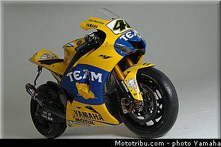 yamaha_yzr_m1_2006_30_motogp.jpg
