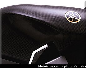 yamaha_yzr_m1_2006_41_motogp.jpg