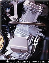 yamaha_yzr_m1_2006_45_motogp.jpg