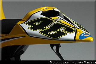 yamaha_yzr_m1_2006_63_motogp.jpg