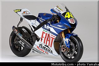 yamaha_yzr_m1_2007_02_motogp.jpg