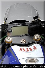 yamaha_yzr_m1_2008_02_motogp.jpg