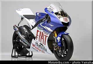 yamaha_yzr_m1_2008_17_motogp.jpg