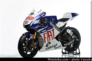 yamaha_yzr_m1_2009_05_motogp.jpg