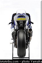 yamaha_yzr_m1_2009_17_motogp.jpg