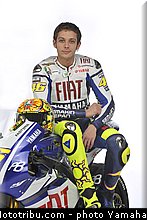 yamaha_yzr_m1_2010_9_motogp.jpg